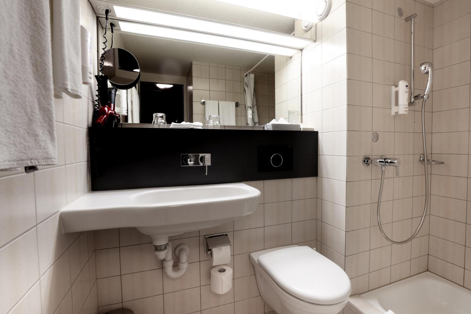 Hotel Thurgauerhof Self-Check-In 바인펠덴 외부 사진